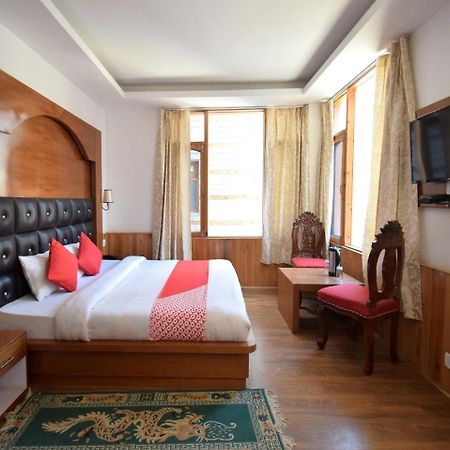 Oyo 10255 Hotel Red Apple Manāli Eksteriør bilde