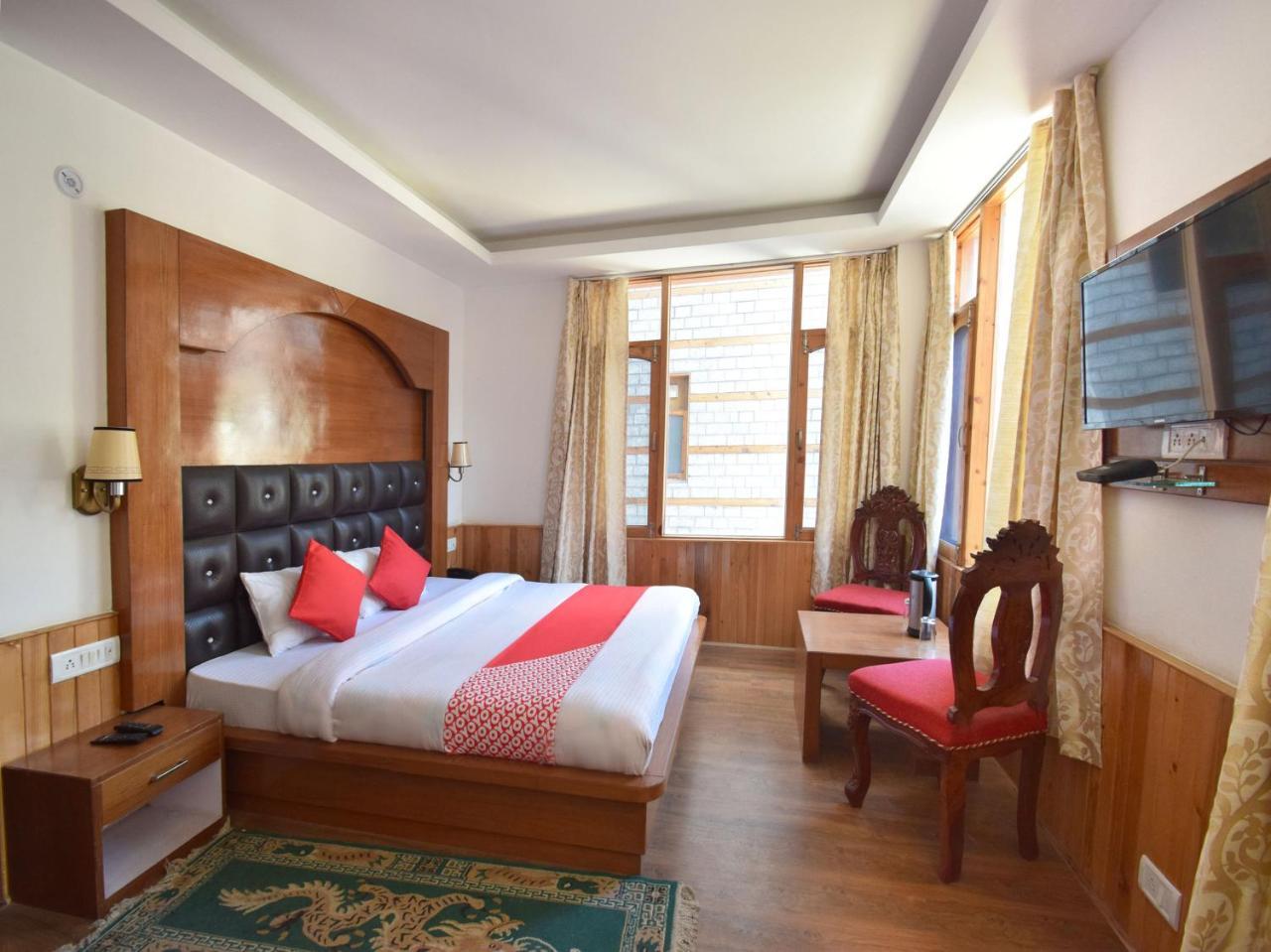 Oyo 10255 Hotel Red Apple Manāli Eksteriør bilde