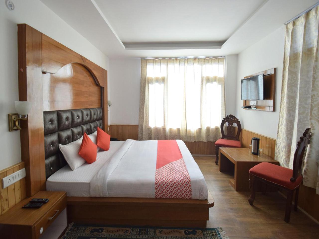 Oyo 10255 Hotel Red Apple Manāli Eksteriør bilde